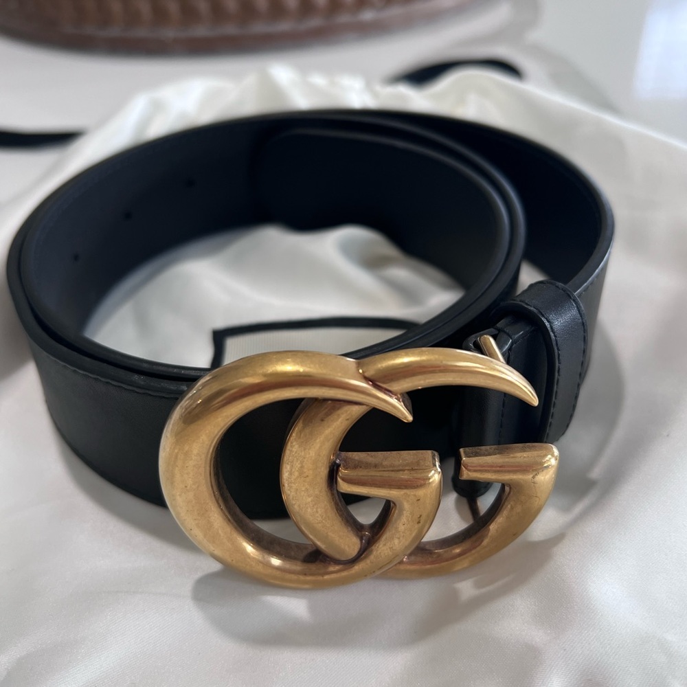 Gucci Belt - Black Double G buckle